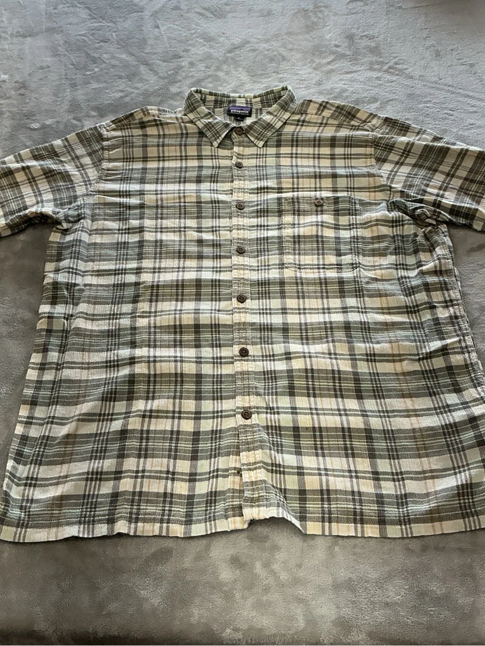 Patagonia A/C Short Sleeve Button Up Men’s XL Organic Cotton Green Plaid 52921